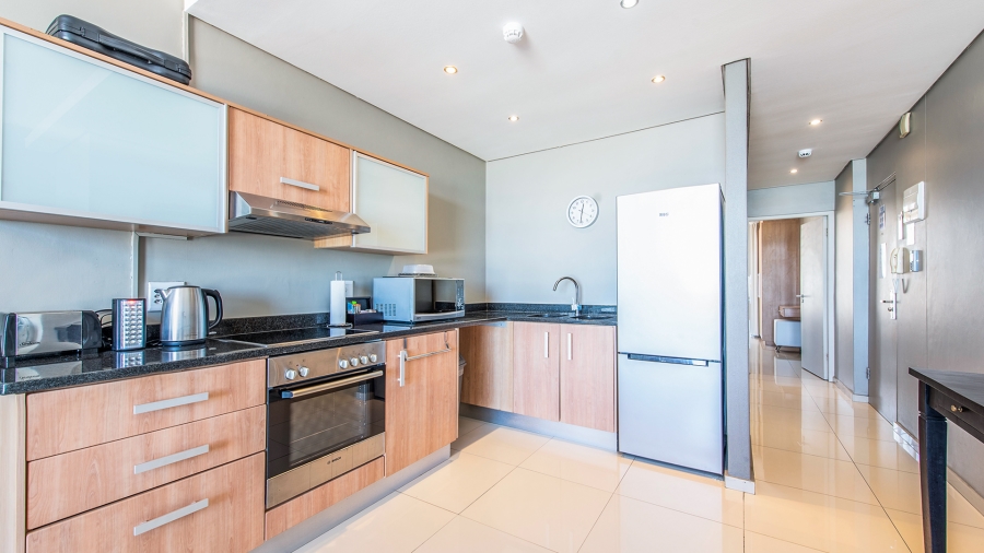 2 Bedroom Property for Sale in Bloubergstrand Western Cape